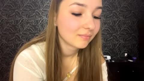 Iris online show from 11.25.25