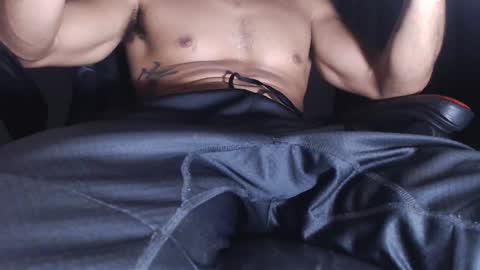 Snapshot of shamanmystic chatting on 11.01.25 SHAMANSTR8ALPHAMASTERLORDGOD online show from 11.01.25