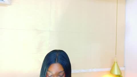 Catalina online show from 11.19.25