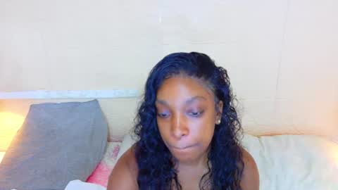 Snapshot of shamira_moore chatting on 06.29.26 Catalina online show from 06.29.26