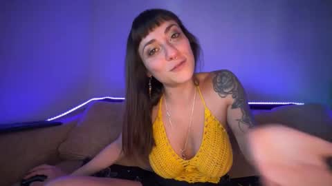 Snapshot of shanara_exotic chatting on 01.24.25 Shanara online show from 01.24.25