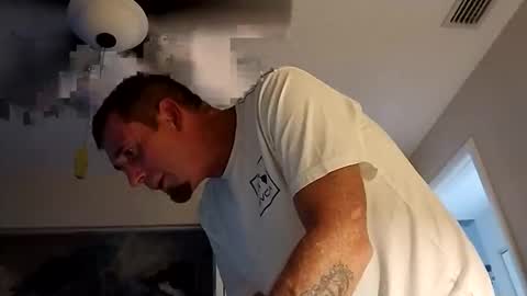 shane198569 online show from 11.18.25