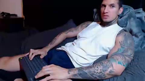 Snapshot of shane_clay chatting on 01.28.25 Shane online show from 01.28.25