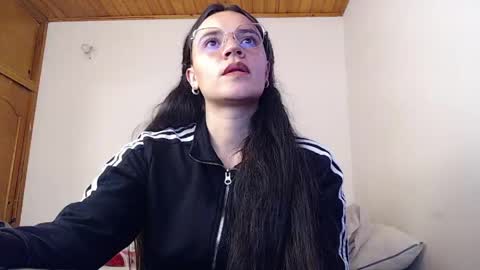 shanel_lozano online show from 06.04.26