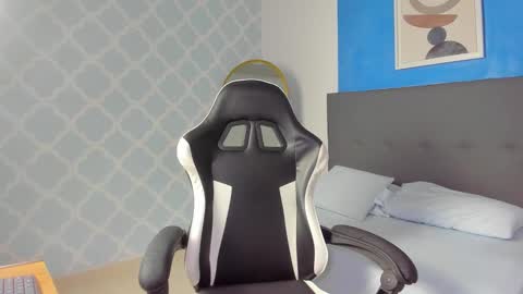 Shanel online show from 11.08.25