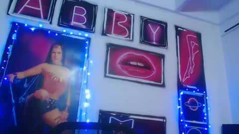 Shanell Moore online show from 02.07.25