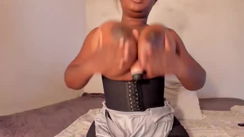 Danna online show from 10.11.25