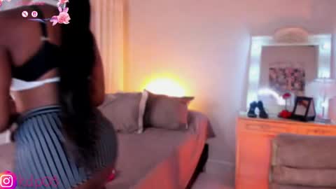 Shannol online show from 04.22.26