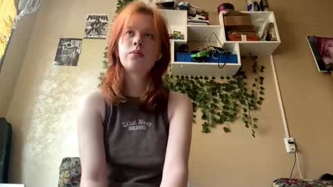 Snapshot of shantaeburleson chatting on 10.06.25 Kristin online show from 10.06.25