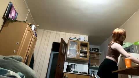 Snapshot of shantaeburleson chatting on 10.14.25 Kristin online show from 10.14.25