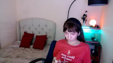 SHANTA FOX  s online show from 03.11.25