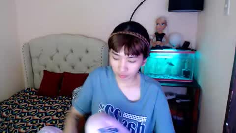 SHANTA FOX  s online show from 12.05.25