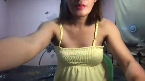 Snapshot of shantallee chatting on 03.04.25 shantallee online show from 03.04.25