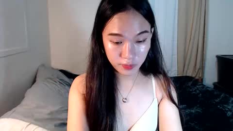 Snapshot of shantel_xx chatting on 10.03.25 Shantel online show from 10.03.25