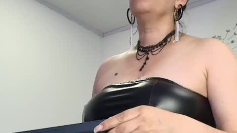 shantey online show from 04.08.26