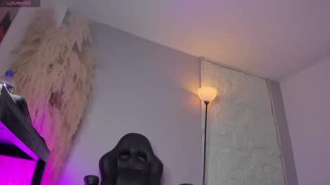 Snapshot of sharick_lovee chatting on 10.08.25 sharick lovee online show from 10.08.25