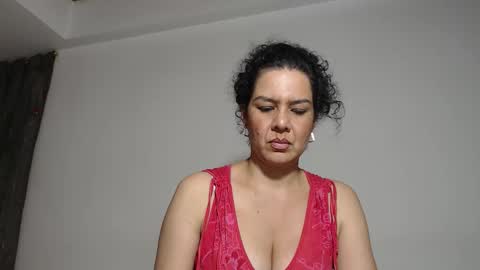 sharickleon11 online show from 10.21.25