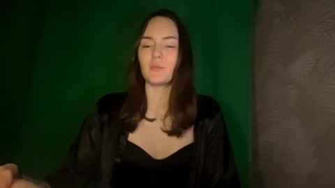 Snapshot of sharikaroitman chatting on 05.12.26 Aurora online show from 05.12.26
