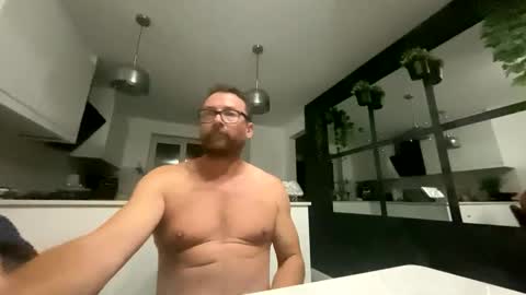 Sharksboy online show from 11.11.25