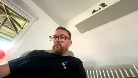 Sharksboy online show from 04.01.26