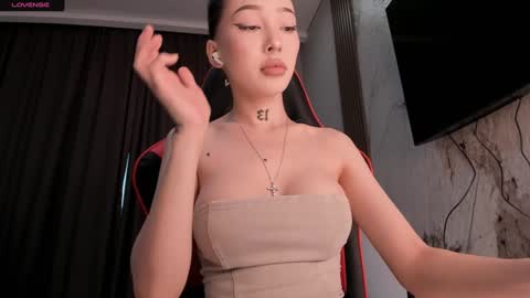 Sharlin  online show from 12.09.24