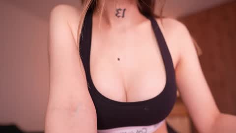 Sharlin  online show from 04.16.26