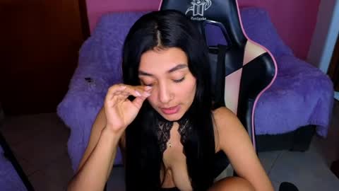 Snapshot of sharlott_pamela chatting on 04.29.26 Pamela online show from 04.29.26