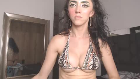 Snapshot of sharlotte__boobs chatting on 01.09.25 Sharlotte online show from 01.09.25