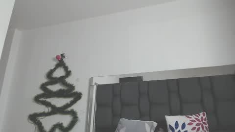 Snapshot of sharlotte__boobs chatting on 01.11.25 Sharlotte online show from 01.11.25