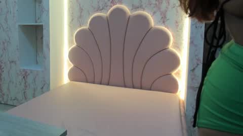 Sharon Curvvy online show from 09.27.25