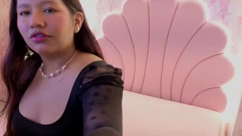 Sharon Curvvy online show from 10.06.25