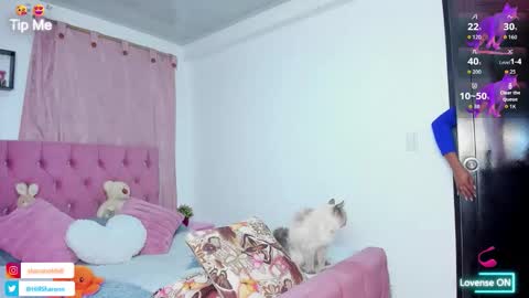 Snapshot of sharon_hill1 chatting on 10.17.25 Jessica independent model online show from 10.17.25