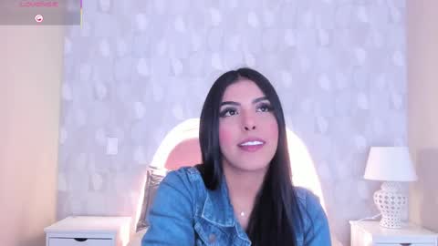 Snapshot of sharon_mayte chatting on 10.09.25 Sharon online show from 10.09.25