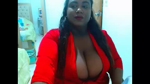 sharonevans1 online show from 11.18.25