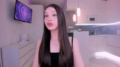 Sharon online show from 11.04.25