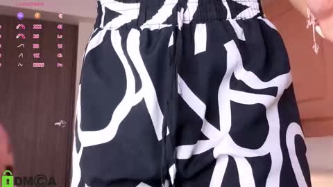 Sharon online show from 02.04.26