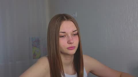 Snapshot of sharrimalagisi chatting on 10.05.25 Miroslava online show from 10.05.25