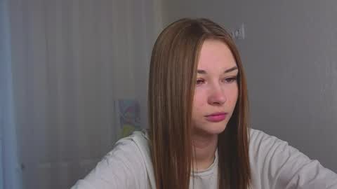 Snapshot of sharrimalagisi chatting on 10.07.25 Miroslava online show from 10.07.25