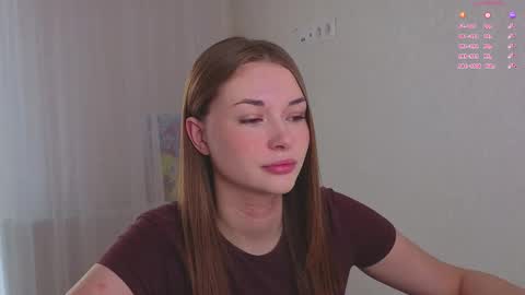 Snapshot of sharrimalagisi chatting on 10.17.25 Miroslava online show from 10.17.25