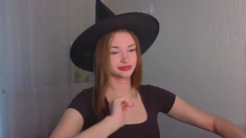 Snapshot of sharrimalagisi chatting on 11.01.25 Miroslava online show from 11.01.25