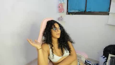 loraine online show from 11.07.25