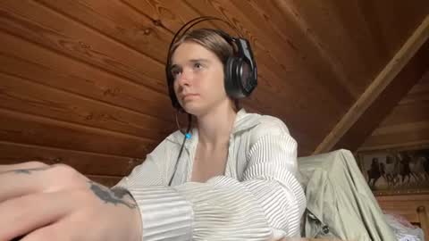 Snapshot of shavonflosi chatting on 07.25.26 Maria online show from 07.25.26