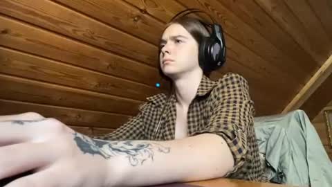 Snapshot of shavonflosi chatting on 07.27.26 Maria online show from 07.27.26