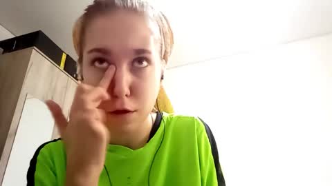 Annette online show from 12.05.25