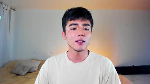 Snapshot of shawn__sanderson chatting on 12.13.24 Shawn online show from 12.13.24