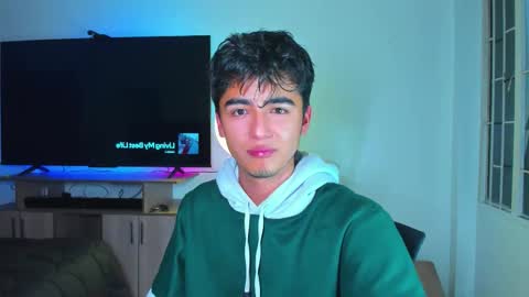 Snapshot of shawn__sanderson chatting on 10.16.25 Shawn online show from 10.16.25