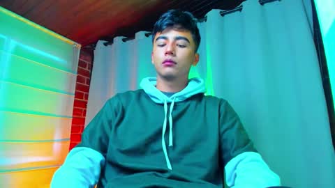 Snapshot of shawn__sanderson chatting on 01.10.26 Shawn online show from 01.10.26