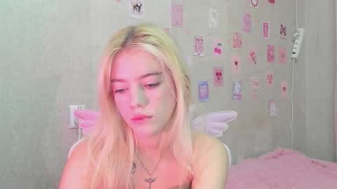 Lola online show from 09.18.25