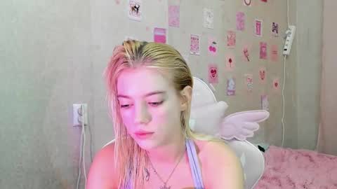 Lola online show from 09.19.25