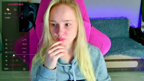 Snapshot of shawty_miia chatting on 05.31.26 shawty_miia online show from 05.31.26